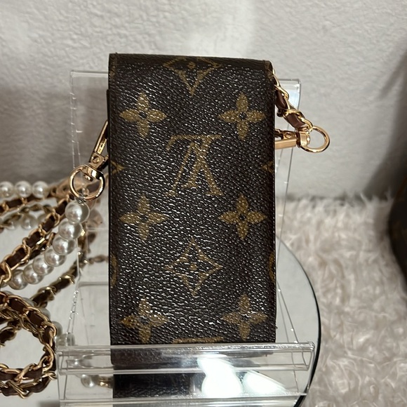 Authentic Vintage Louis Vuitton Monogram Cigarette Card/Key Holder - Picture 10 of 17